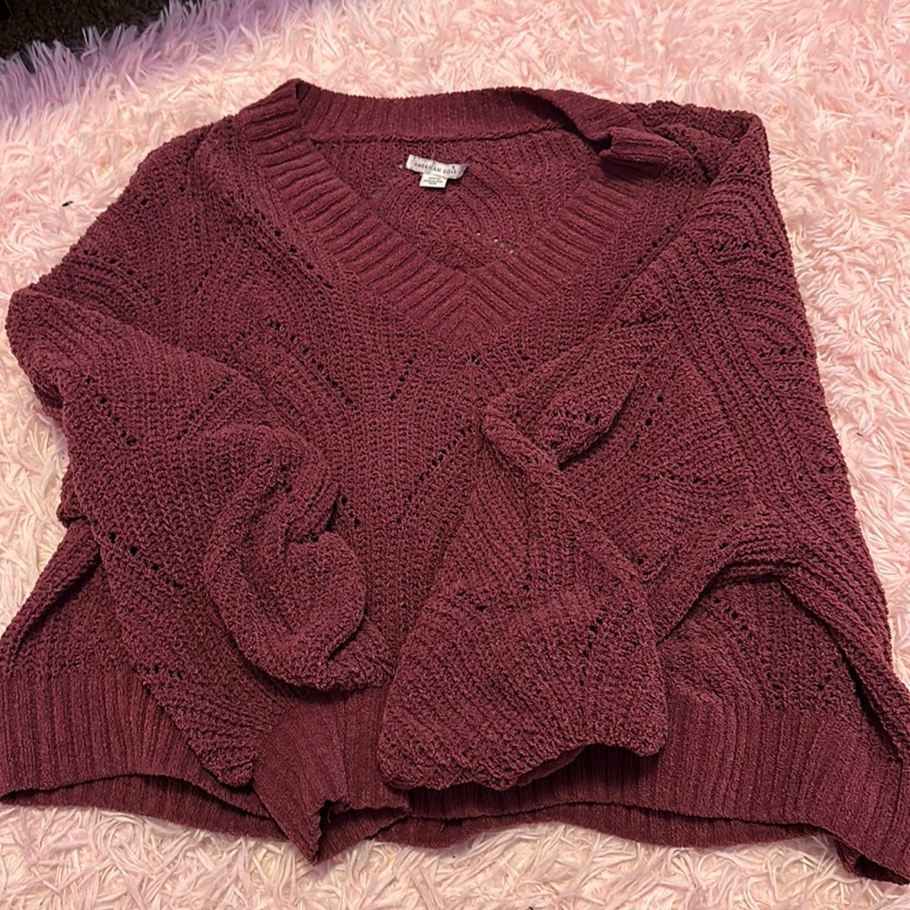 American Eagle Sweater